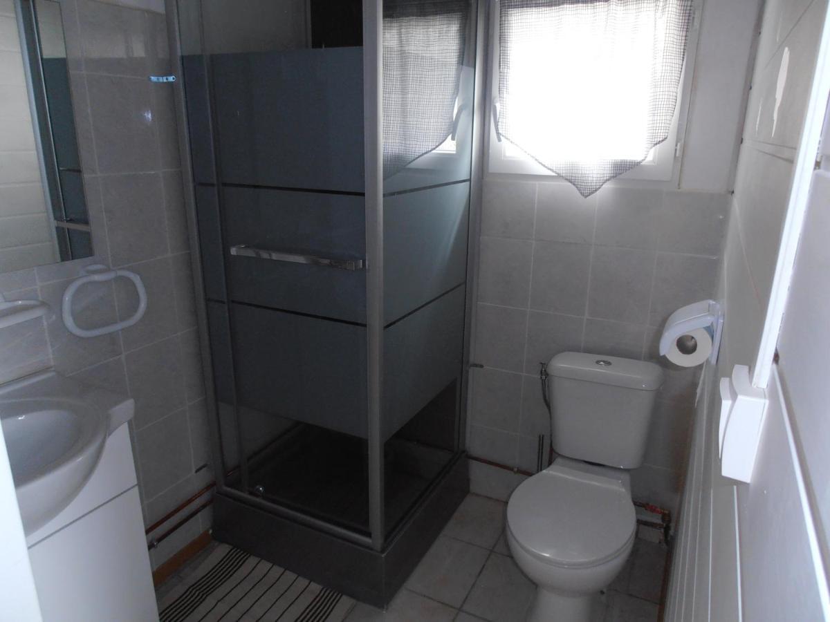 Petite Chambre Particuliere La Force  Buitenkant foto